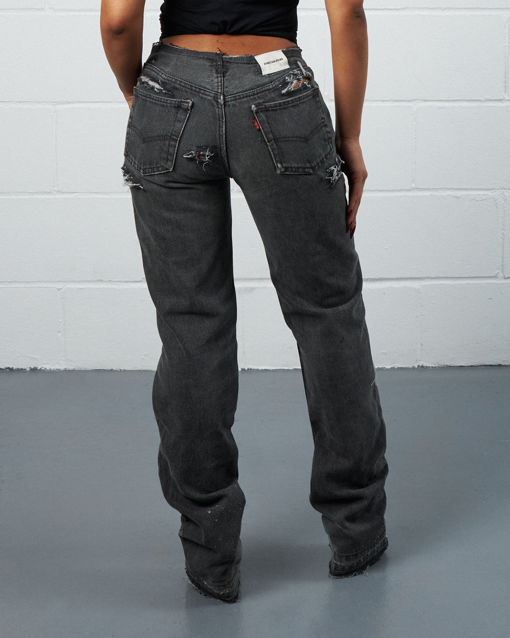 CHARCOAL NO-WAIST TRASHER DENIM